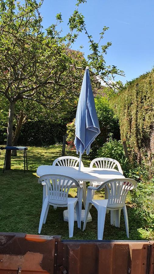 Côte de Nacre Apartamento Douvres-la-Delivrande Exterior foto